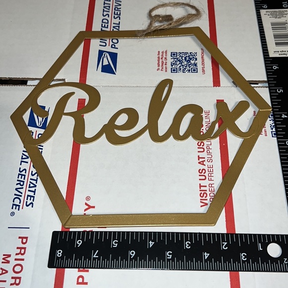 New Hexagon “Relax” Script Antiqued Golden Thin Metal Hanging Décor - Picture 4 of 6